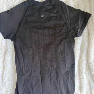 lululemon athletica Charcoal Short Sleeve Tee